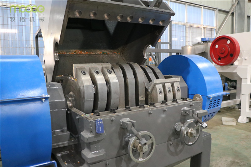 PVC EVA Plastic Grinder Machine 2000kg/H Plastic Scrap Grinder Machine