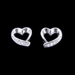 Quality Heart Shape Silver Cubic Zirconia Earrings Plated Simple Rhodium Jewelry For Women wholesale