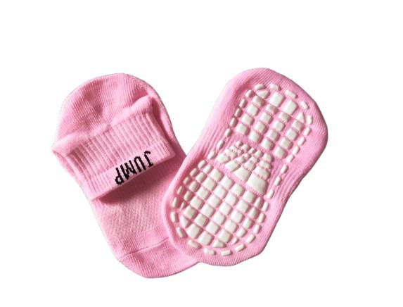Anti Slip Indoor Trampoline Park Socks , Anti Bacterium Breathable Sports Grip