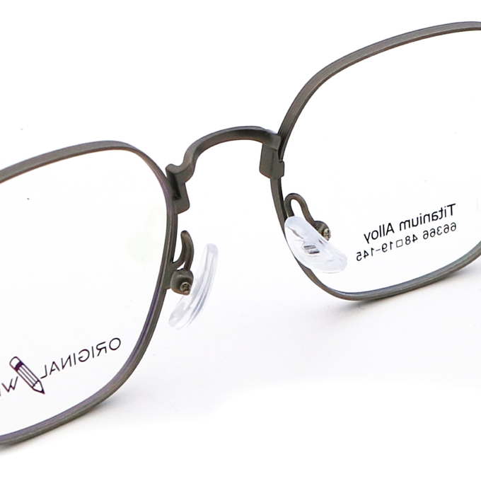 Designer Elliptic B Titanium Eyeglasses Frames Men Women 66366