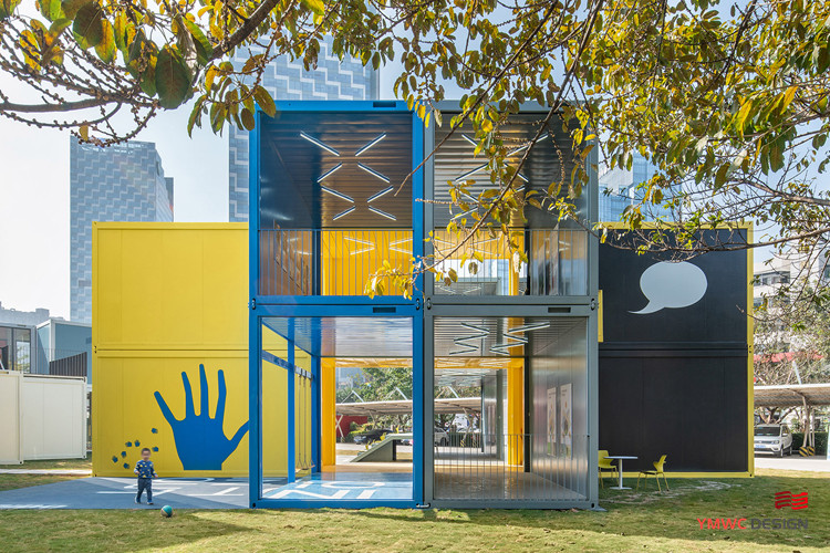 Customized 20FT/40FT Shipping Container Houses for Versatile Applications in Europe