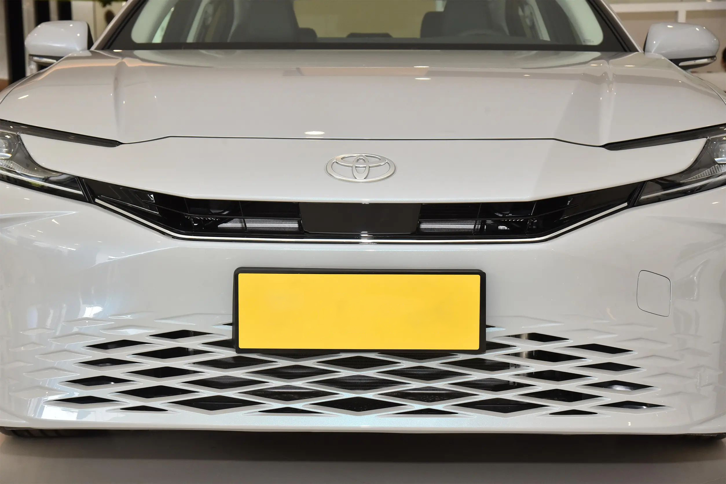 2024 Toyota Camry Sedan Elite Edition High Speed Gasoline Car 4-door 5-seater Body Structure