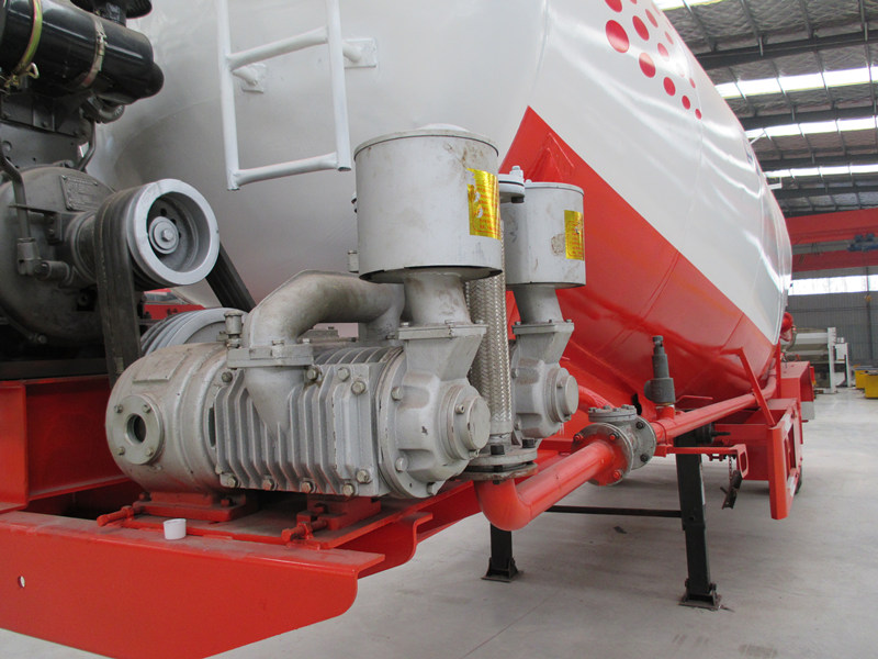 30-60T Max Payload Cement Trailer 2 Axle Bulk Cement Tank Powder Tanker High Capacity