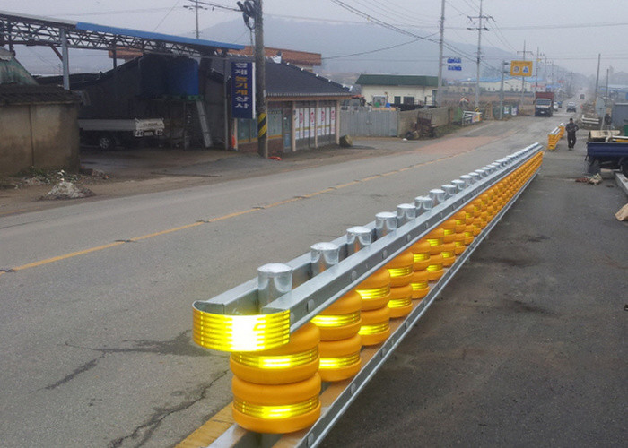 Safety Roller Barrier Highway Rotating Guardrail Rotating Safety Barrier