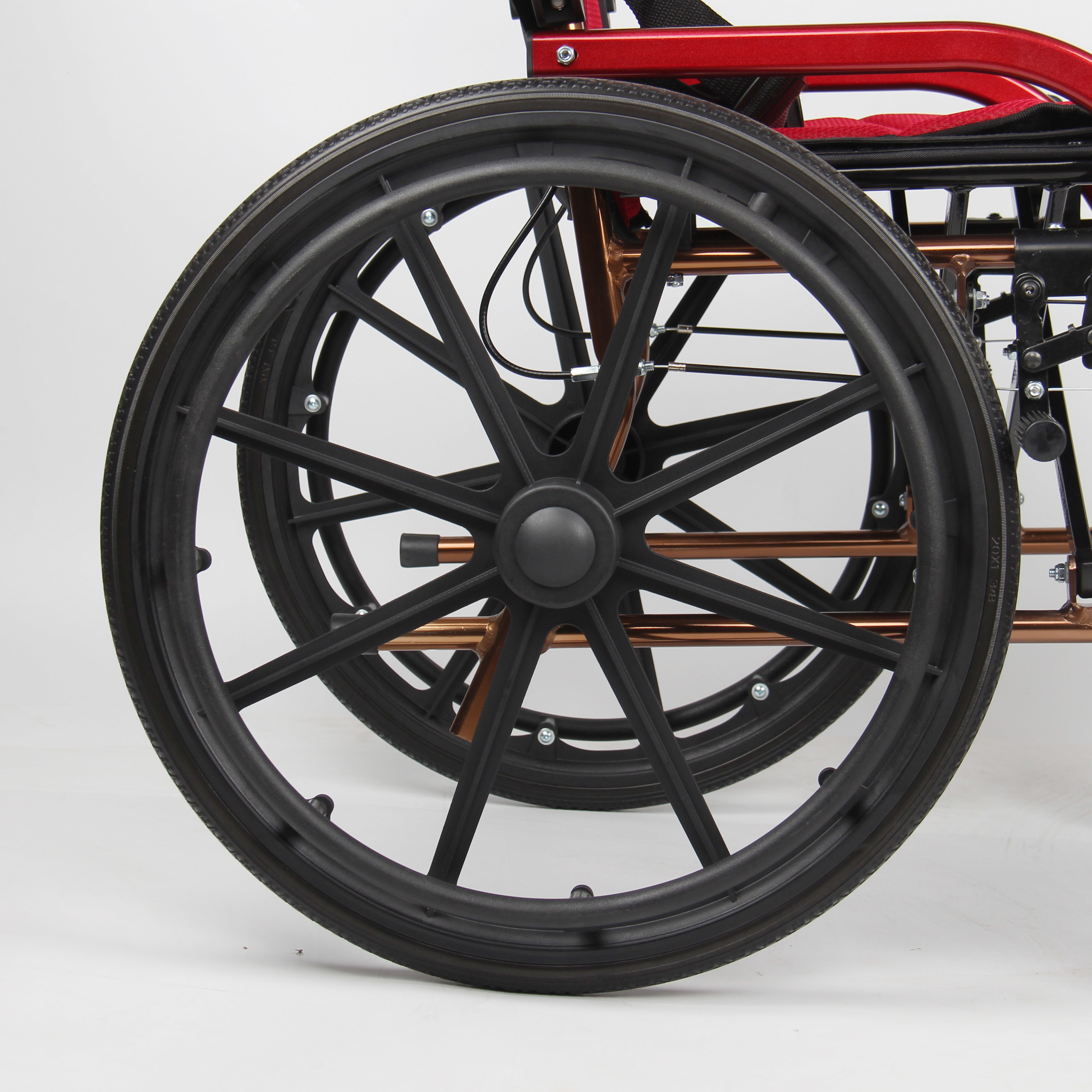 Lightweight Easy To Carry Store Aluminum Manual Wheelchair Custom Wheels Frame Colors