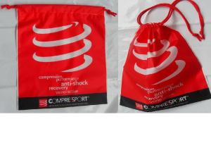 Quality Customized Women's favorite / convenie nce / festive red / drawstring plastic bags for gifts / clothing, clothes. wholesale