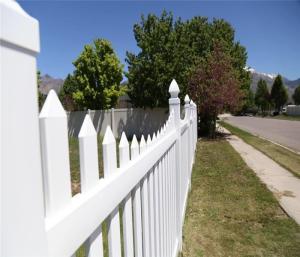 Quality White Rigid Vinyl Picket Fence HDPE Picket Fence UV Resistance Picket Fence wholesale