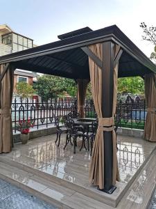 Quality Gazebo 10m x 12m Outdoor Double Hardtop Patio Garden Gazebo Set Steel Aluminum Pole Gazebo wholesale