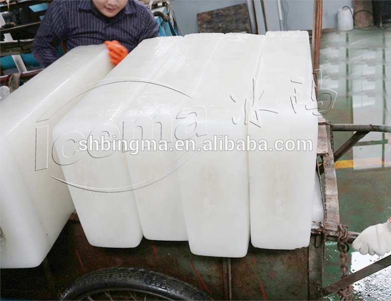 Industrial 15T Direct Cooling Block Ice Machine 118KW