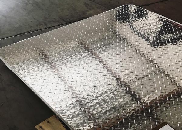 3003 5052 Stair Tread Plates / Highly Bright Finish Aluminum Sheet For Deck
