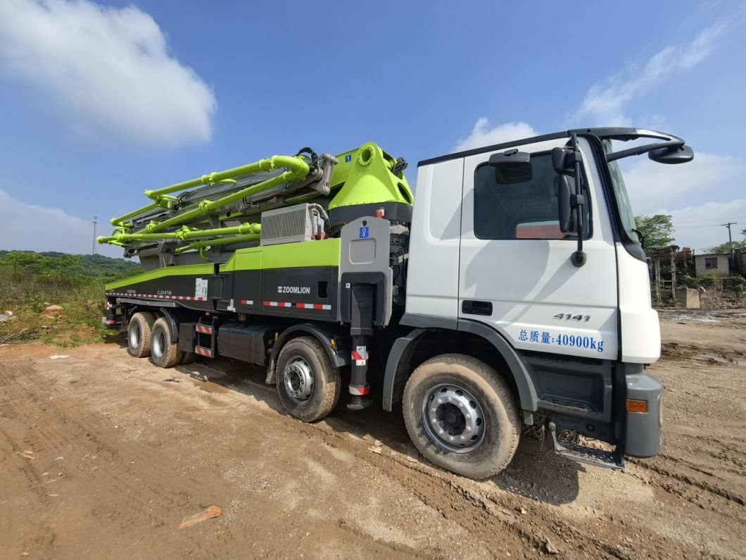 2020 Zoomlion 49m Used Concrete Pump Truck Heavy Equipment Concrete Boom Pump