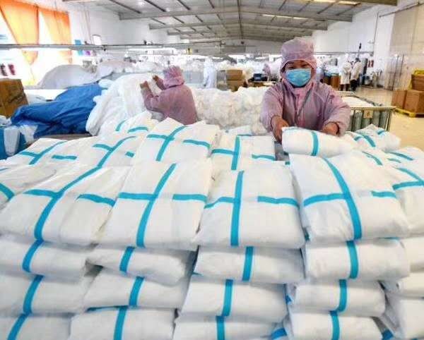 Surgical Waterproof Disposable Protective Coveralls