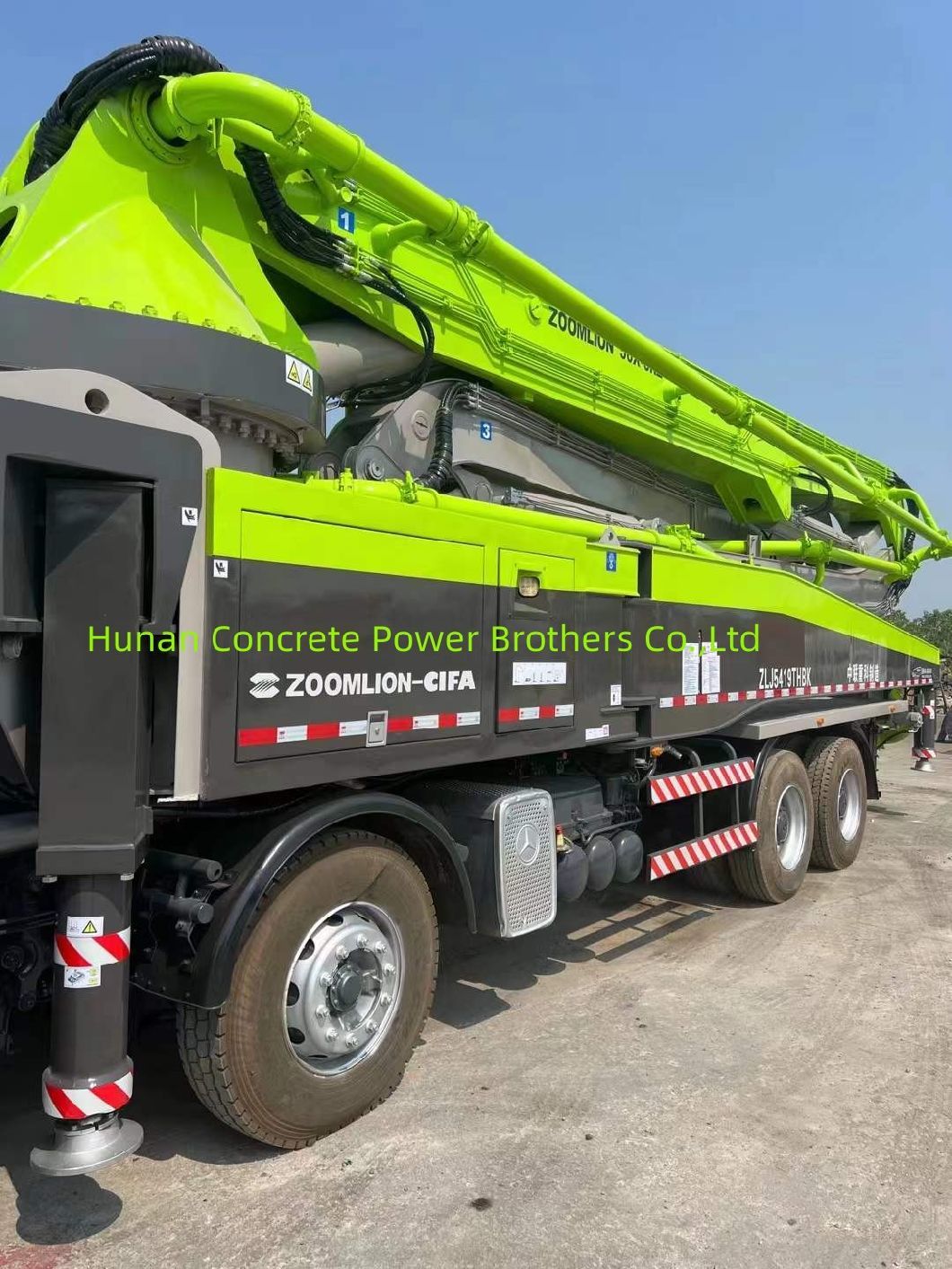 2013 Truck Mounted Pump 52 Meter Concrete Pump Truck Benz Chassis