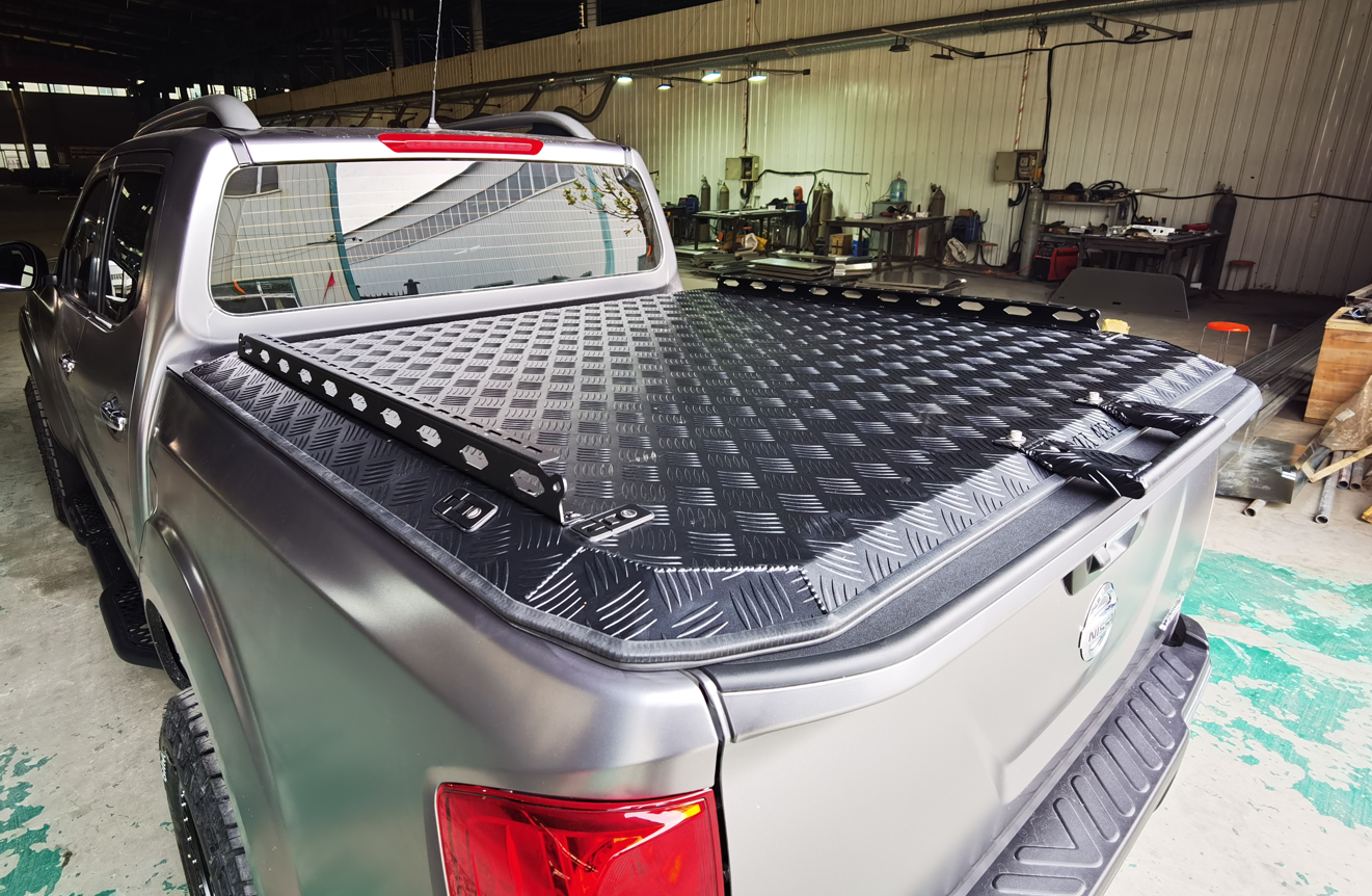 Roll Up Operation Hard Type Car Offroad Universal Aluminium Folding Truck Bed Cover