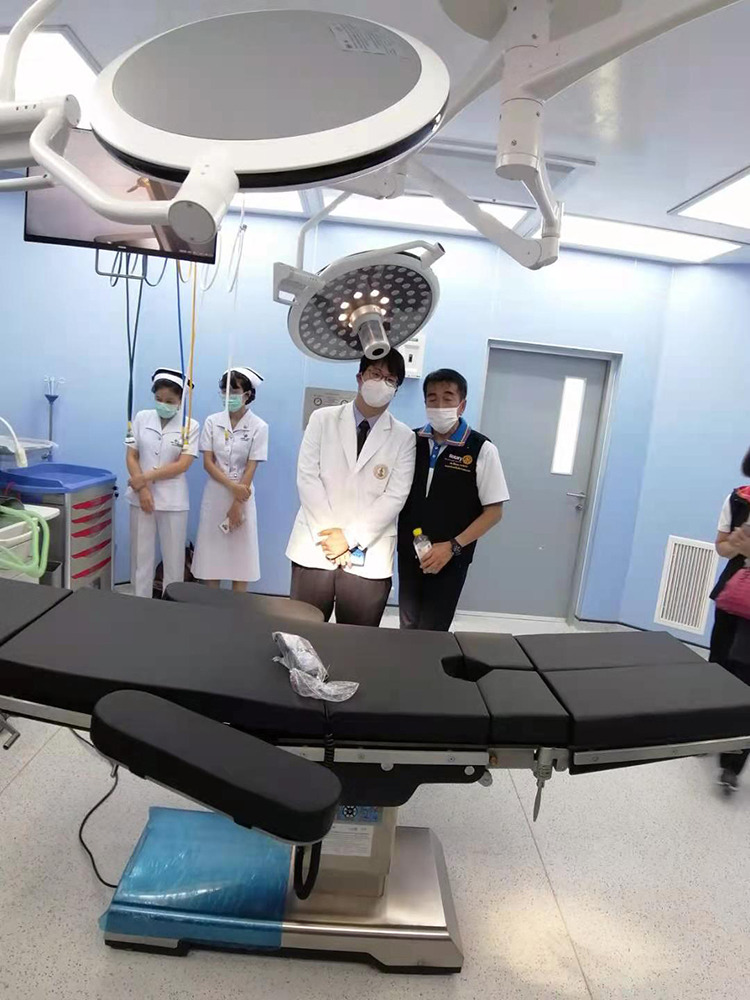 Electric Operating Table Four Direction Sliding Photography Bed For C-arm X-ray Machine