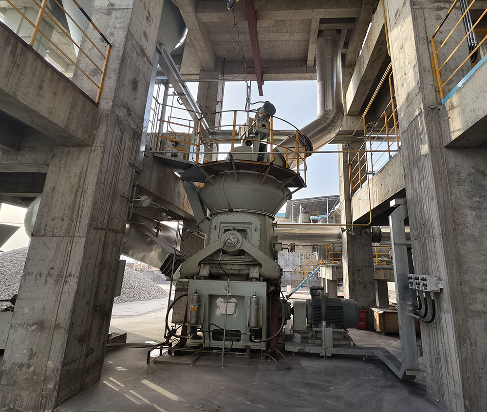 Vertical Coal Mill: High Capacity & Low Energy Consumption Vertical Grinding Mill for Mining Industry