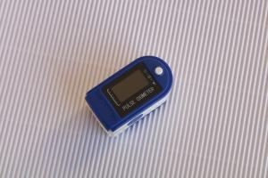 Quality Blood Oxygen Saturation Finger Pulse Oximeter 250bpm wholesale