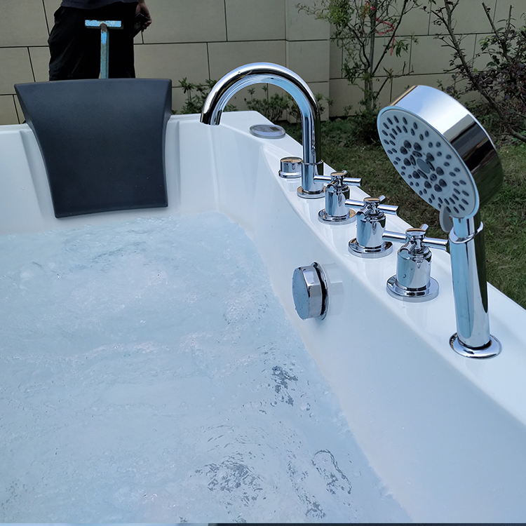 Jacuzzi 2 Person Spa Bathtub Hotel Outdoor Rectangle Acrylic 1700mm