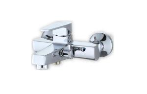 Quality Contemporary Bathtub Bathroom Sink Faucets Chrome Polished , Wall Mounted Type wholesale