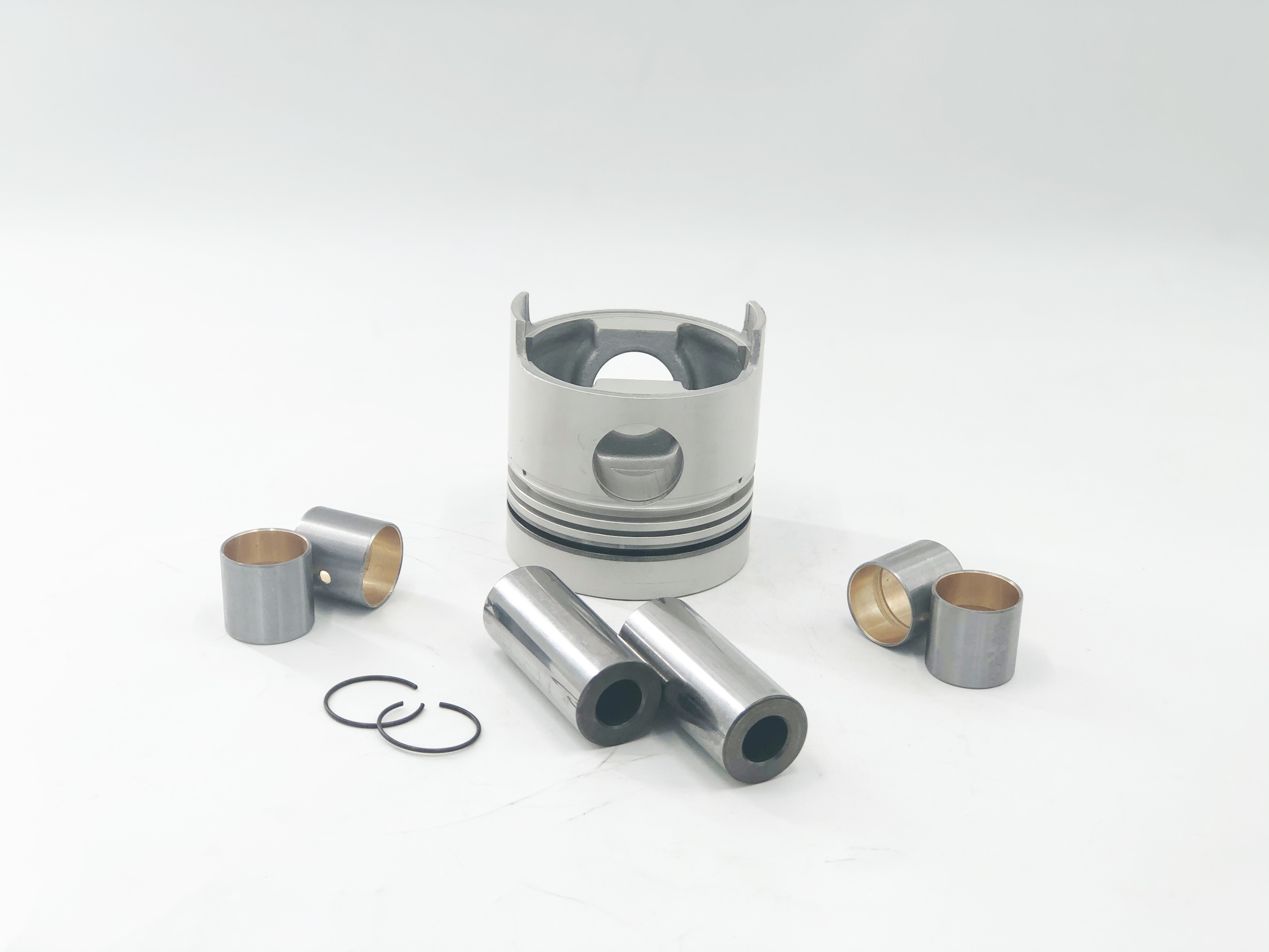 Antirust Isuzu Engine Parts 6bd1 Overhaul Kit Piston Piston Ring Set Liner