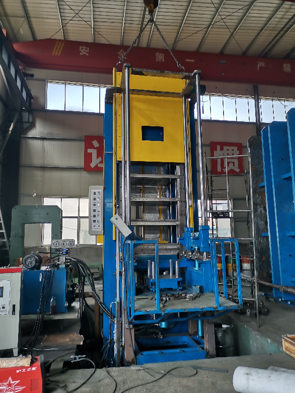 Vulcanizer for Aeril Work Platform Tyre Rubber Solid Tyre Tires Press Hot Press Machine