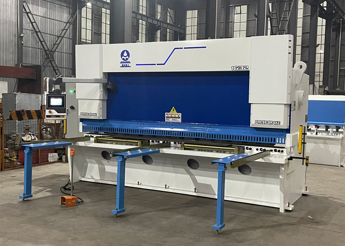QC12K-8*4000 Hydraulic Guillotine Shearing Machine With Delem DAC310T Auto Shear Angle Adjustment