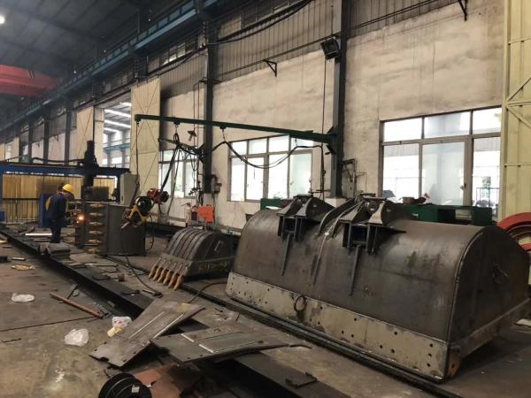 HARDOX400 Excavator Tilt Bucket Unload Coal 0.4-3m3 Capacity High Strength Teel