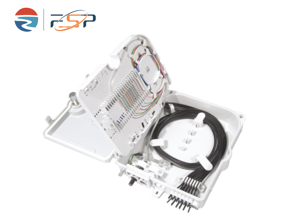 Fiber Optic Distribution Box Access FTTH Outdoor 12 Cores Termination IP68 Telecom Power