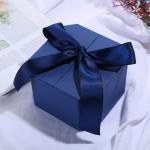 Custom Boutique Luxury Matt Jewelry Gift Box with Magnetic Closure and Black