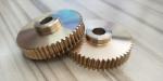 Bronze Alloy Worm Gear Wheel Set Transmission Spare Parts 62 HRC