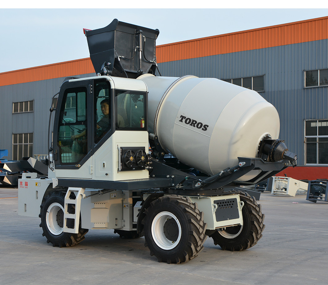 High Efficiency Concrete Transit Mixer Self Loader Concrete Mixer Customization