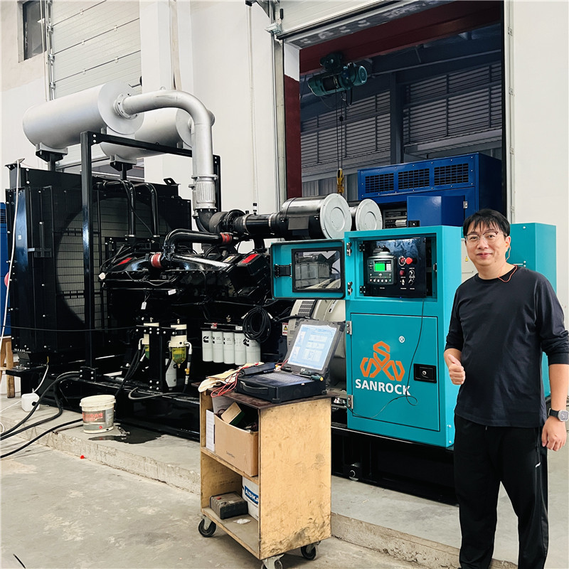 12-Cylinder Open Frame Diesel Generators Silent Running Diesel Generators Outdoor Diesel Generator