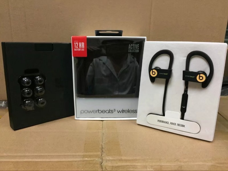 New Powerbeats3 Wireless Sports Bluetooth Earphones by Beats by Dr.Dre Trophy Gold Special Edition With RemoteTalk come