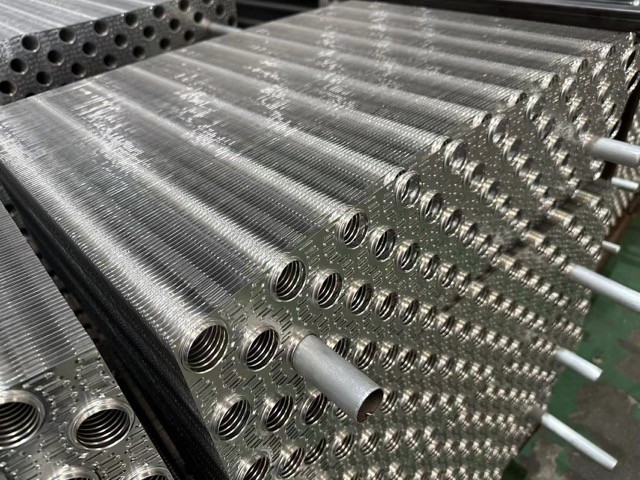 Louver Fin Φ12.3 25*21.65mm Heat Transfer Performance Air Conditioning Condenser Aluminum Fins