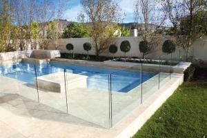 Quality Polished Edges Low E Glass Pool Safety Fence With ASTM Standard wholesale