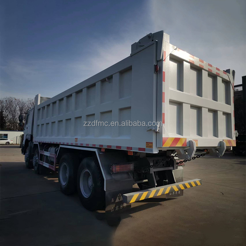 Powerful 2023 HOWO 371HP RHD 8X4 Dump Truck with Euro 3 Emission Standard 12700 GVW