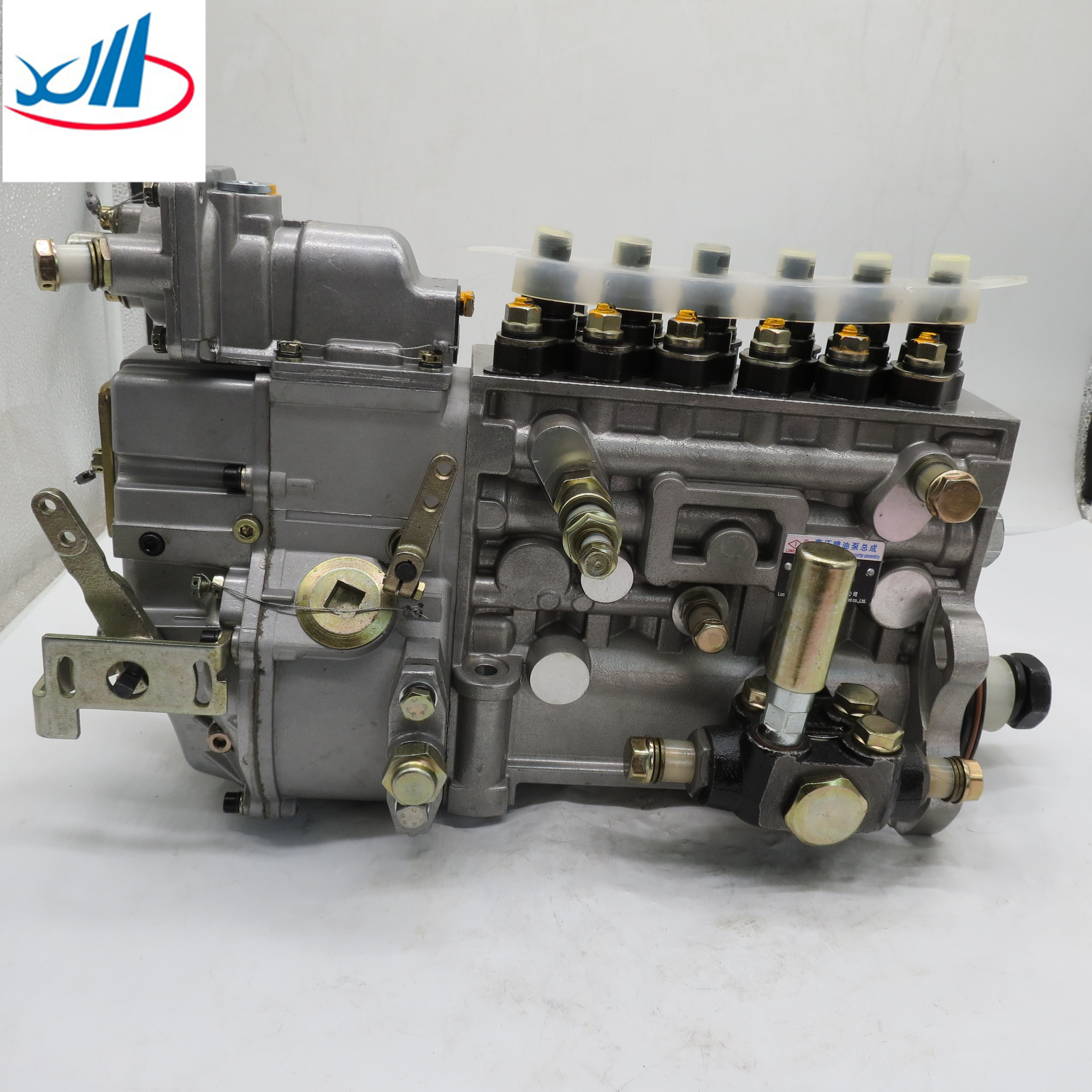 Truck Auto Engine Parts Diesel High Pressure Fuel Injection Pump 612601080386
