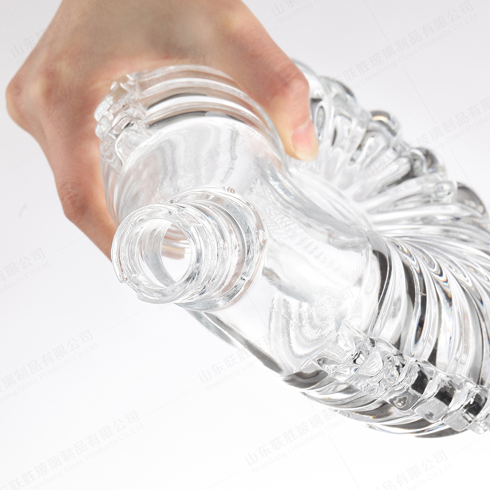 Liquor Bottle Empty Clear Glass Wine Vodka Rum Brandy Whisky Bottle 750ml 1000ml