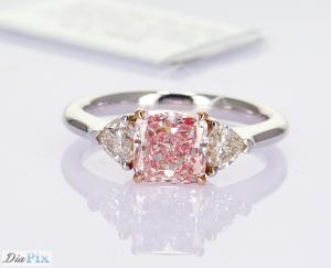 Quality 1.76CT Synthetic Cherry Pink CVD Diamond Rings Cushion Cut Set In 18k White Gold wholesale