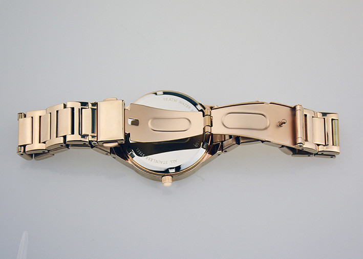 Stones Case Waterproof Designer Watches , Quartz Wrist Watches Mens