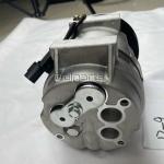 Excavator Machine Parts Air Compressor 11Q6-90040 For Hyundai Excavator 250LC-7A