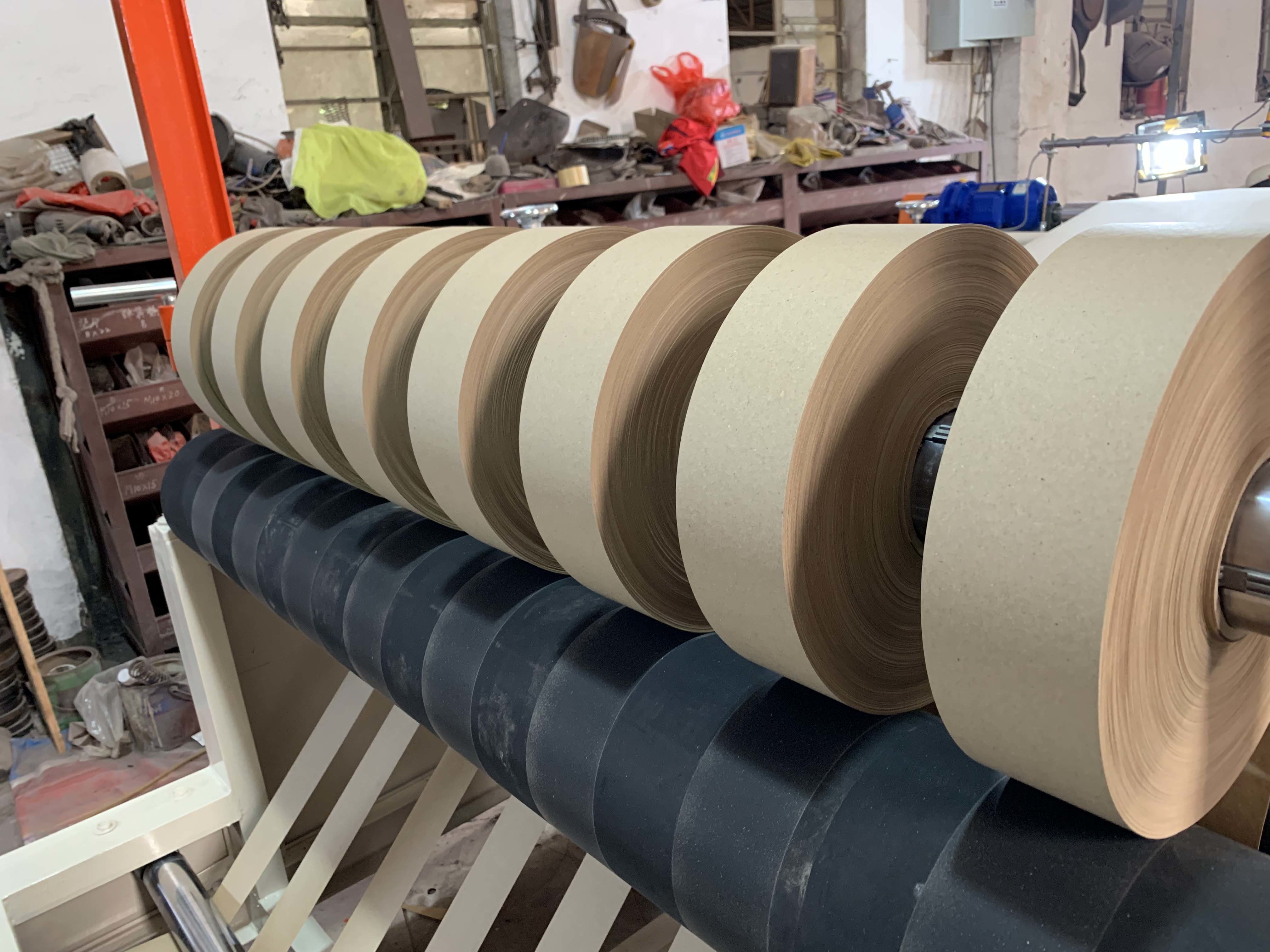 Roll Kraft Paper Slitting Machine Custom Size 100-140m/Min jumbo roll slitter rewinder
