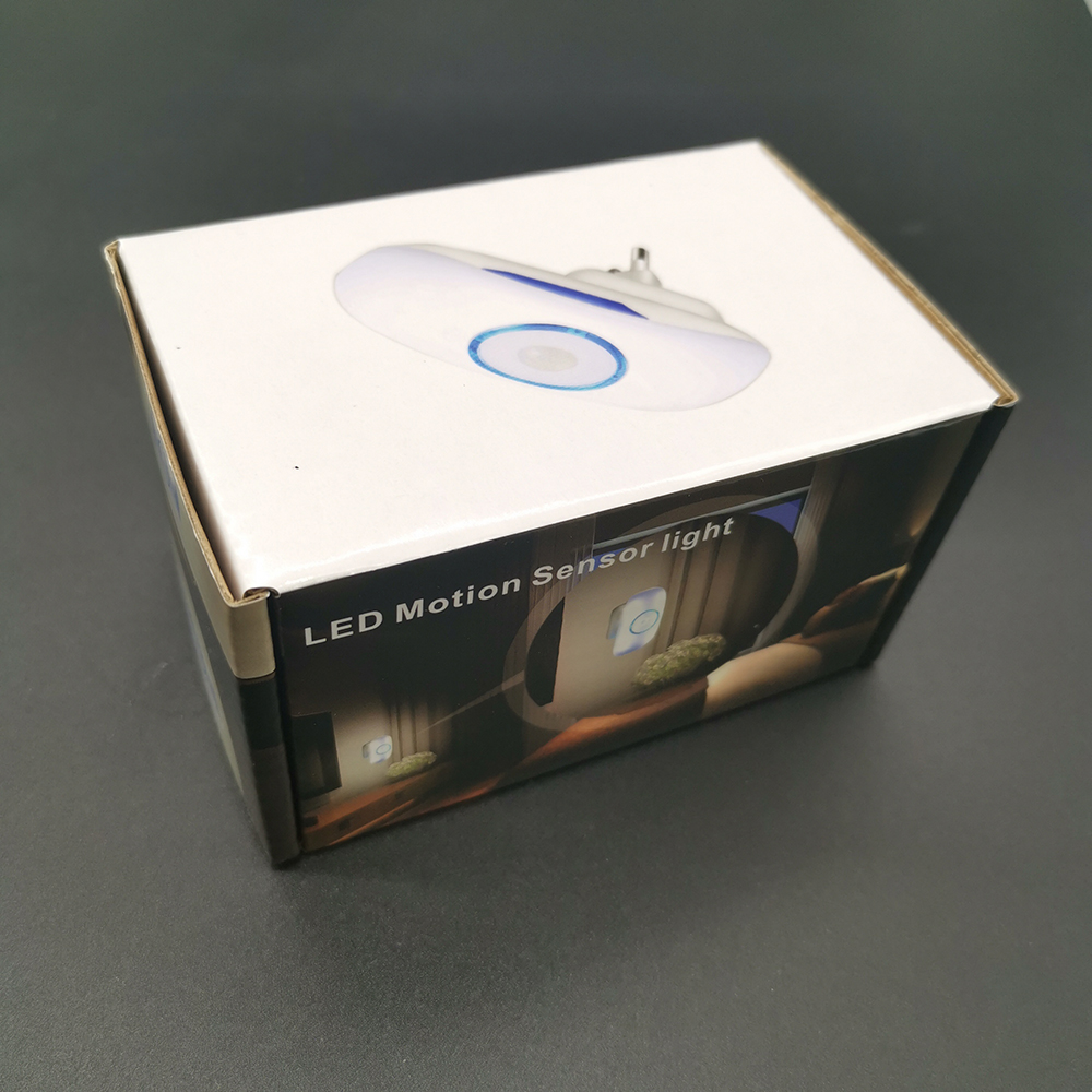 Smart Night Light PIR Motion Sensor Control Cold White Body Induction Mini Lamp Plug-In Sensor Light