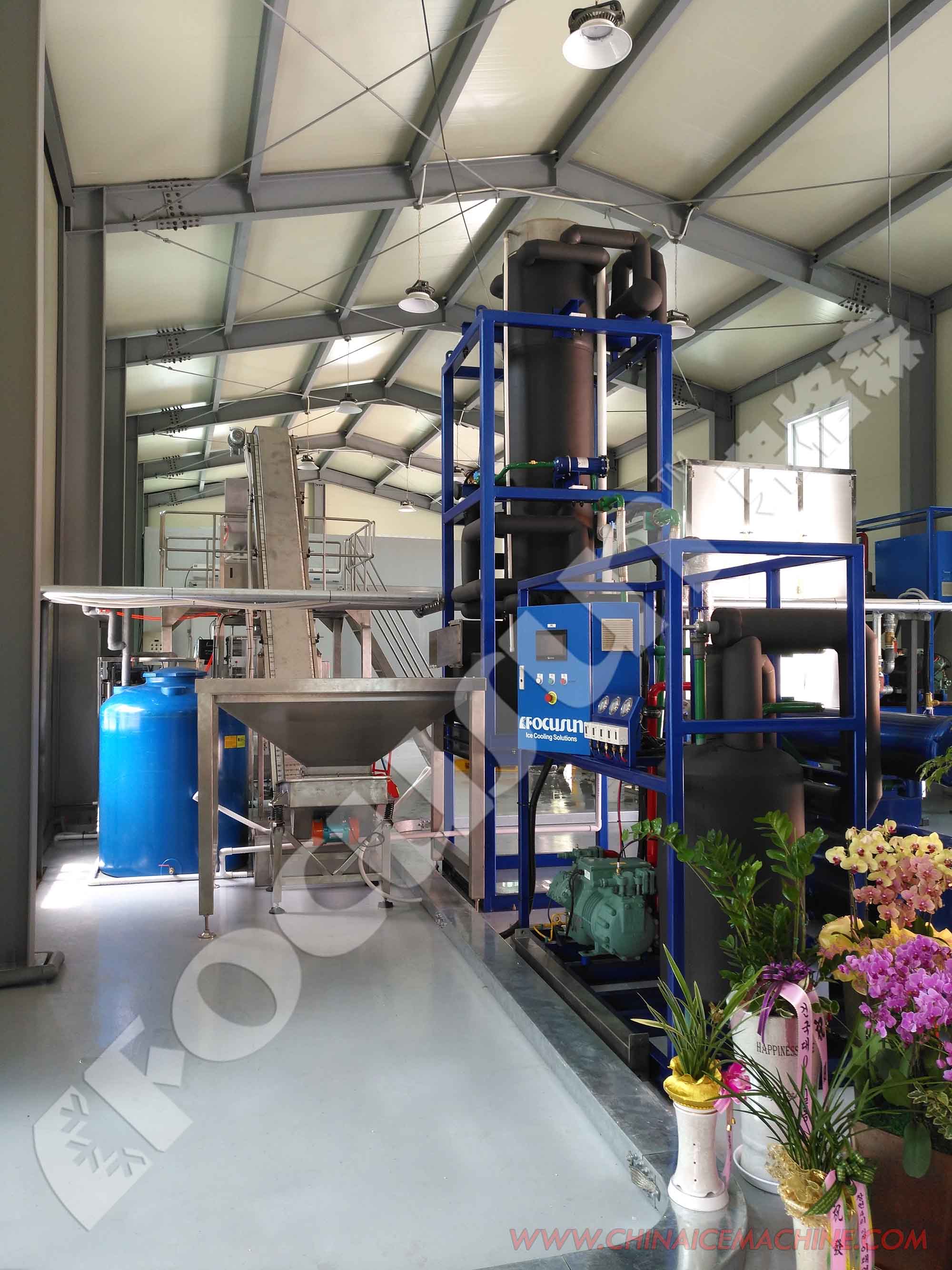 2 Tons Small Industrial Tube Ice Machine 2021 Design Field Maintenance and Repair Service