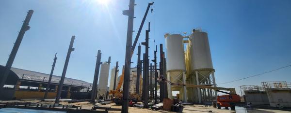 Dry Construction Steel Structure Warehouse With 50mm Thickness And Color Steel