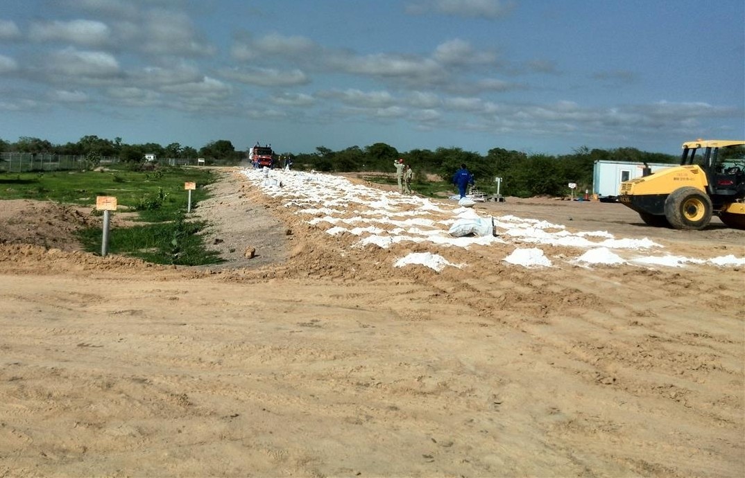Liquefied Road Soil Stabilizer Rammed Earth Wall Solidification Agent