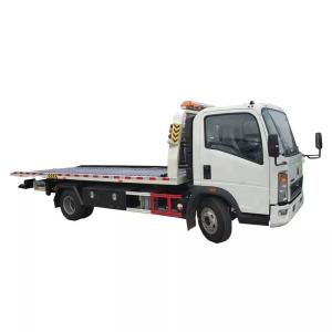 Quality Sinotruk HOWO Roll Back Tow Truck 95km/H , 4X2 Hydraulic Light Duty Flatbed Tow Truck wholesale