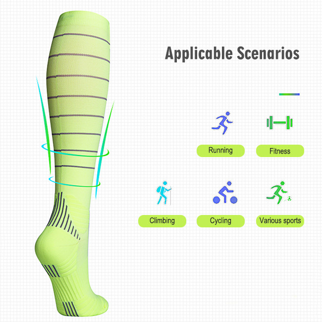 Female Polyester Athletic Compression Sports Socks Customized Colors