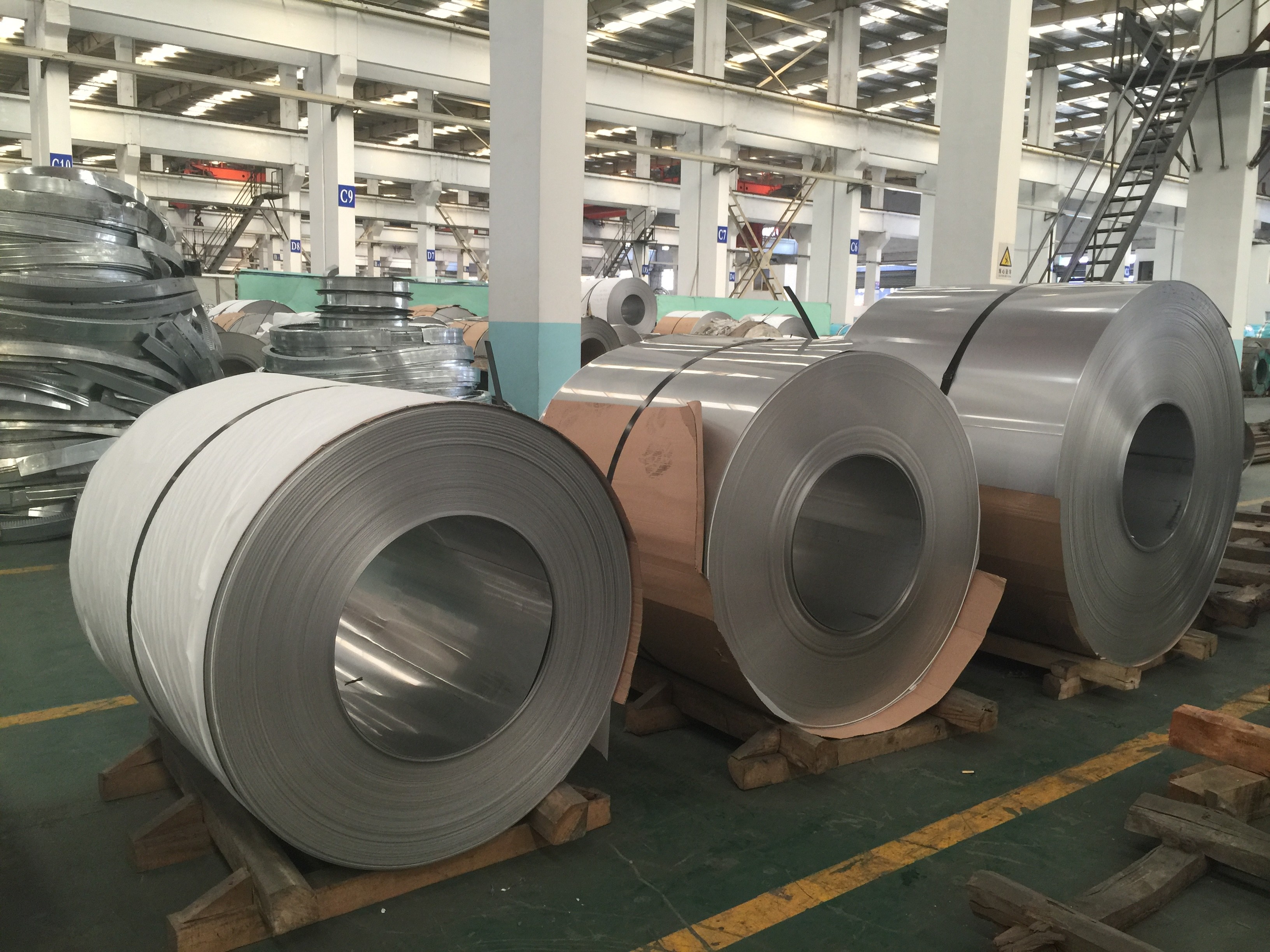 ASTM A240 0.1-3mm SS 304 Stainless Steel Strip Coil BA 2B NO.4 8K HL Surface