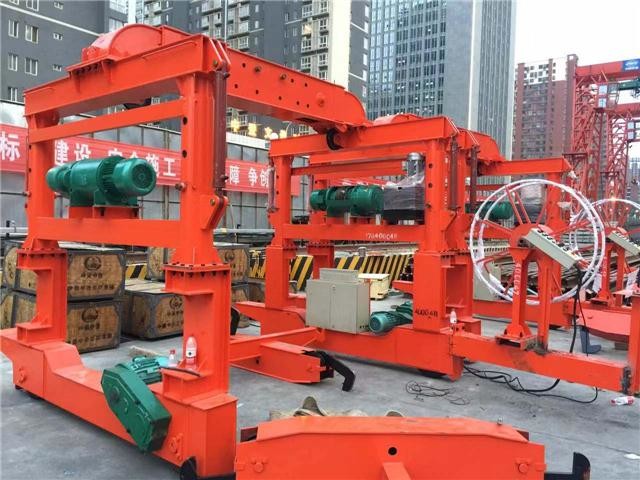 Metro Track laying crane, China good quality dt10t gantry crane, track laying plate transport crane, hydraulic elevator、